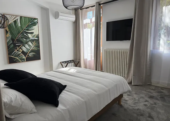 호텔 Restaurant Les Boissieres Bioule