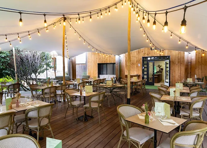 호텔 Restaurant Les Boissieres